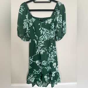 41 Hawthorn Green Floral Puff Sleeve Dress | New with Tags | Size Small